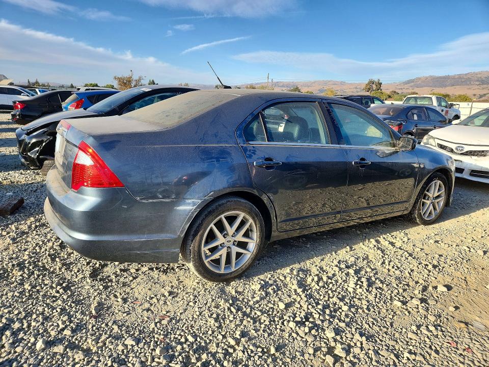 2011 Ford Fusion მანქანა იყიდება აუქციონზე, vin: 3FAHP0JA1BR275830, აუქციონის ნომერი: 73793796