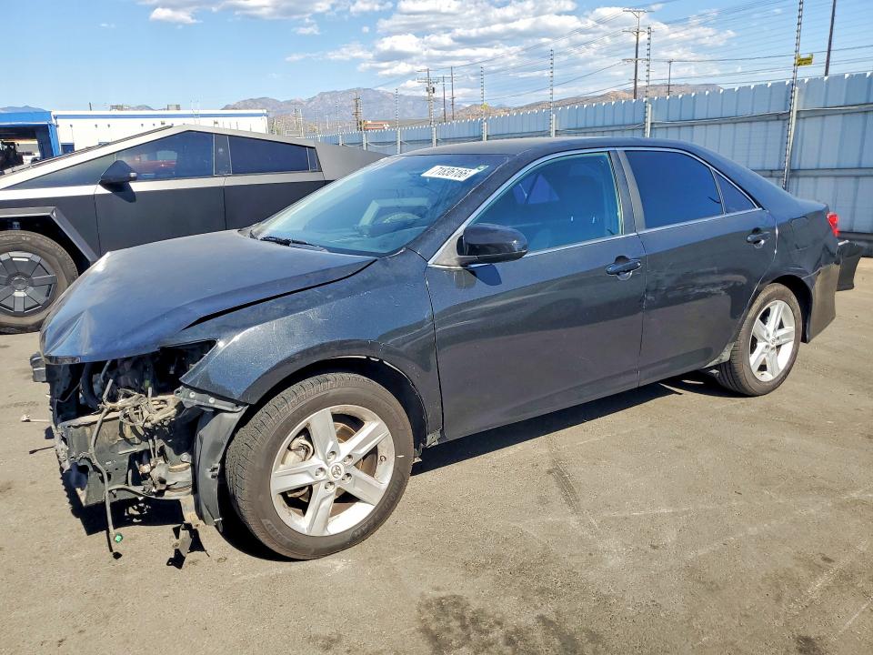 71836166 :رقم المزاد ، 4T1BF1FK9CU116554 vin ، 2012 Toyota Camry مزاد بيع