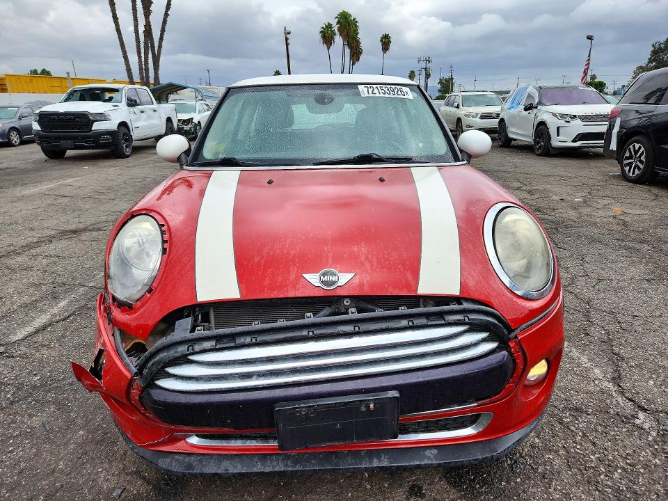 72153926 :رقم المزاد ، WMWXP5C51H3B77634 vin ، 2017 Mini Cooper مزاد بيع
