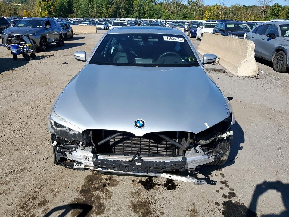 2019 Bmw 530xe მანქანა იყიდება აუქციონზე, vin: WBAJB1C50KB377055, აუქციონის ნომერი: 71934756