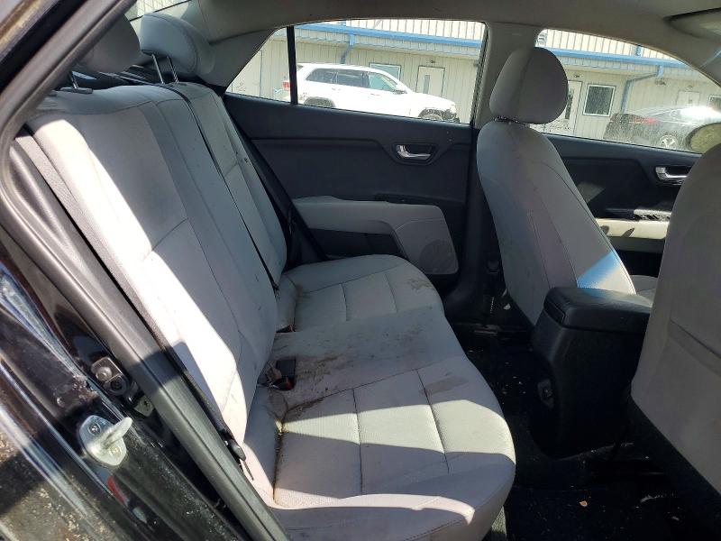 71735376 :رقم المزاد ، 3KPA24AB7JE144126 vin ، 2018 Kia Rio مزاد بيع