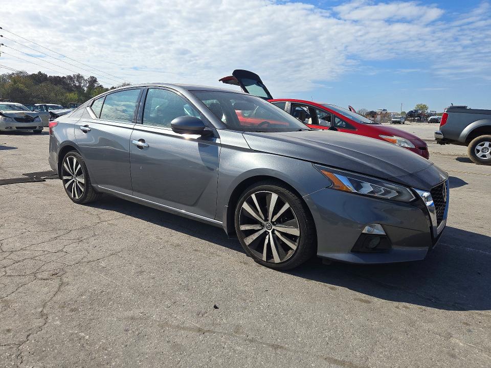 Продажа на аукционе авто 2019 Nissan Altima, vin: 1N4BL4FV1KC197973, номер лота: 73309876