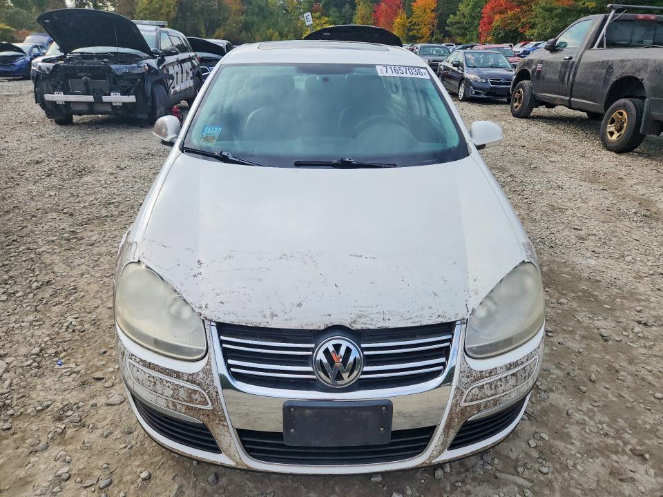 Продажа на аукционе авто 2009 Volkswagen Jetta, vin: 3VWRZ71KX9M121759, номер лота: 71657036