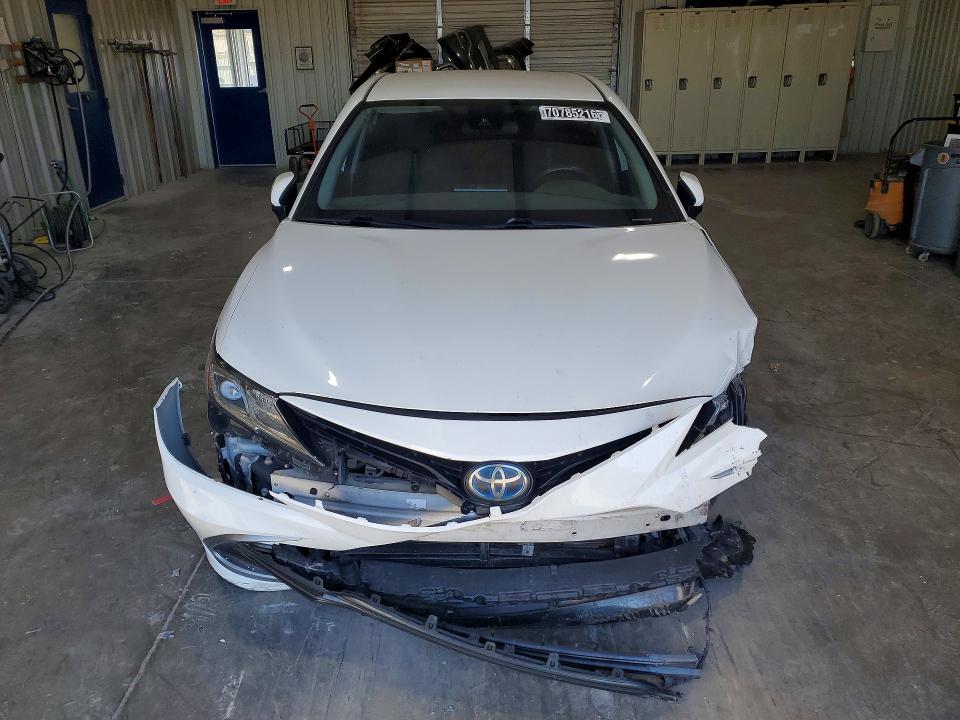 Продаж на аукціоні авто 2021 Toyota Camry, vin: 4T1C31AK5MU568569, номер лоту: 70785216