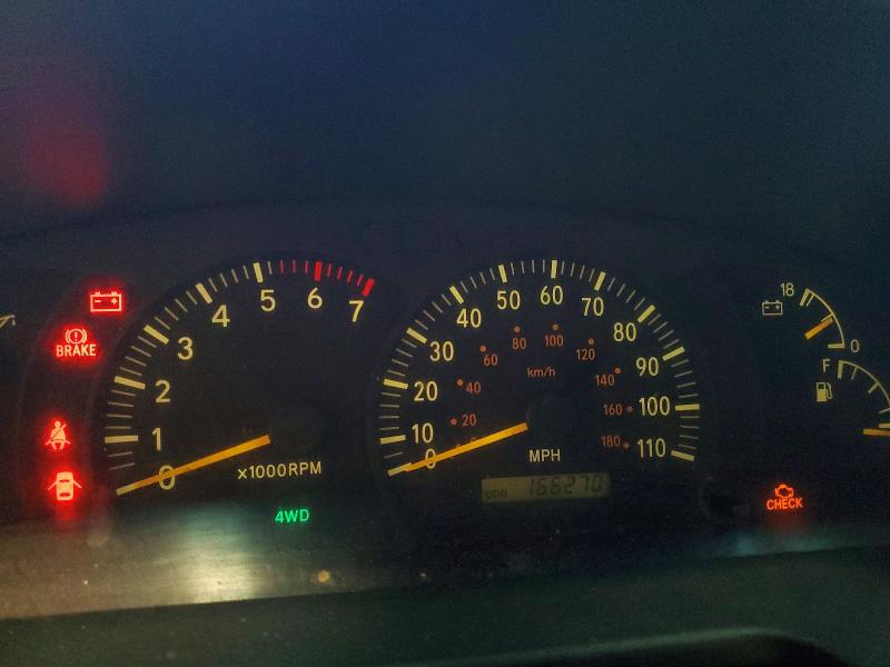 70072316 :رقم المزاد ، 5TBBN44161S214387 vin ، 2001 Toyota Tundra مزاد بيع
