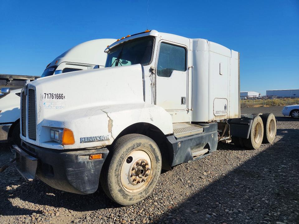 Продажа на аукционе авто 2000 Kenworth Construction, vin: 3WKAD69X0YF831010, номер лота: 71761666