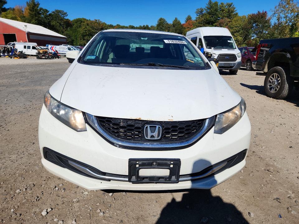 Продажа на аукционе авто 2015 Honda Civic, vin: 19XFB2F81FE291718, номер лота: 71832466