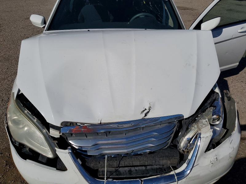 Продажа на аукционе авто 2014 Chrysler 200, vin: 1C3CCBAB4EN168061, номер лота: 71832016