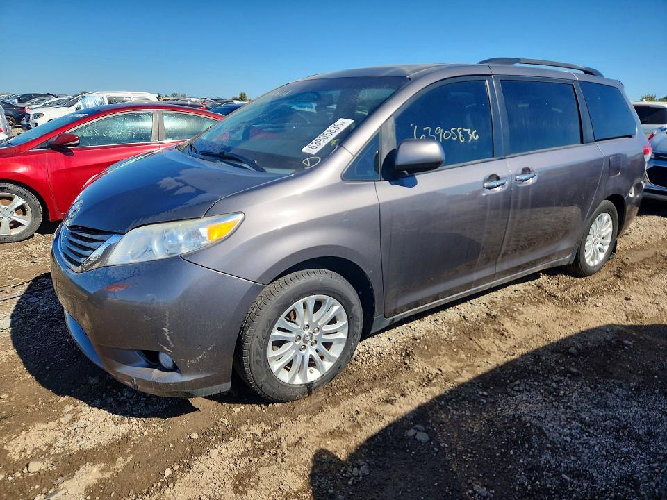 Продажа на аукционе авто 2013 Toyota Sienna, vin: 5TDYK3DC5DS349192, номер лота: 63905836