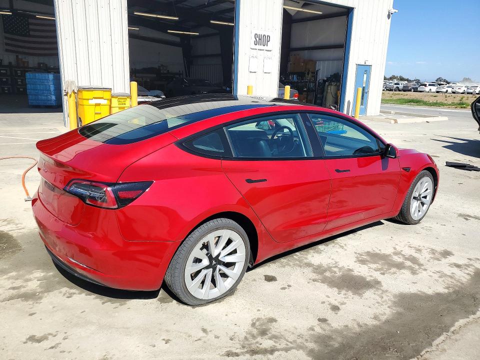 Продажа на аукционе авто 2022 Tesla Model 3, vin: 5YJ3E1EAXNF303978, номер лота: 72363906