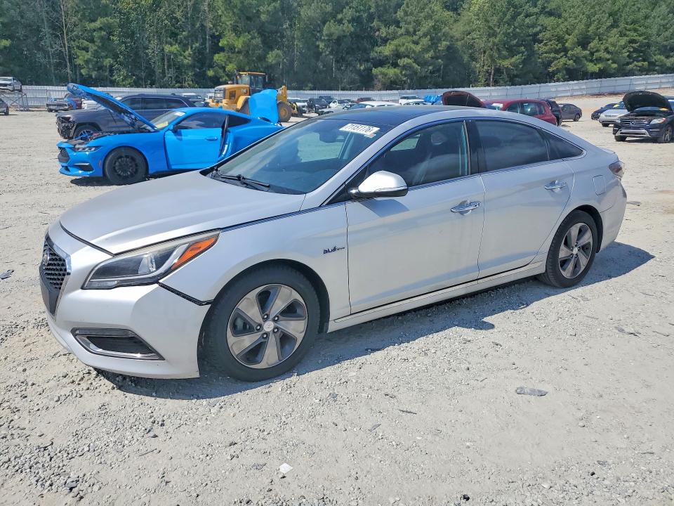 Продажа на аукционе авто 2016 Hyundai Sonata Hybrid, vin: KMHE34L12GA032389, номер лота: 71151176