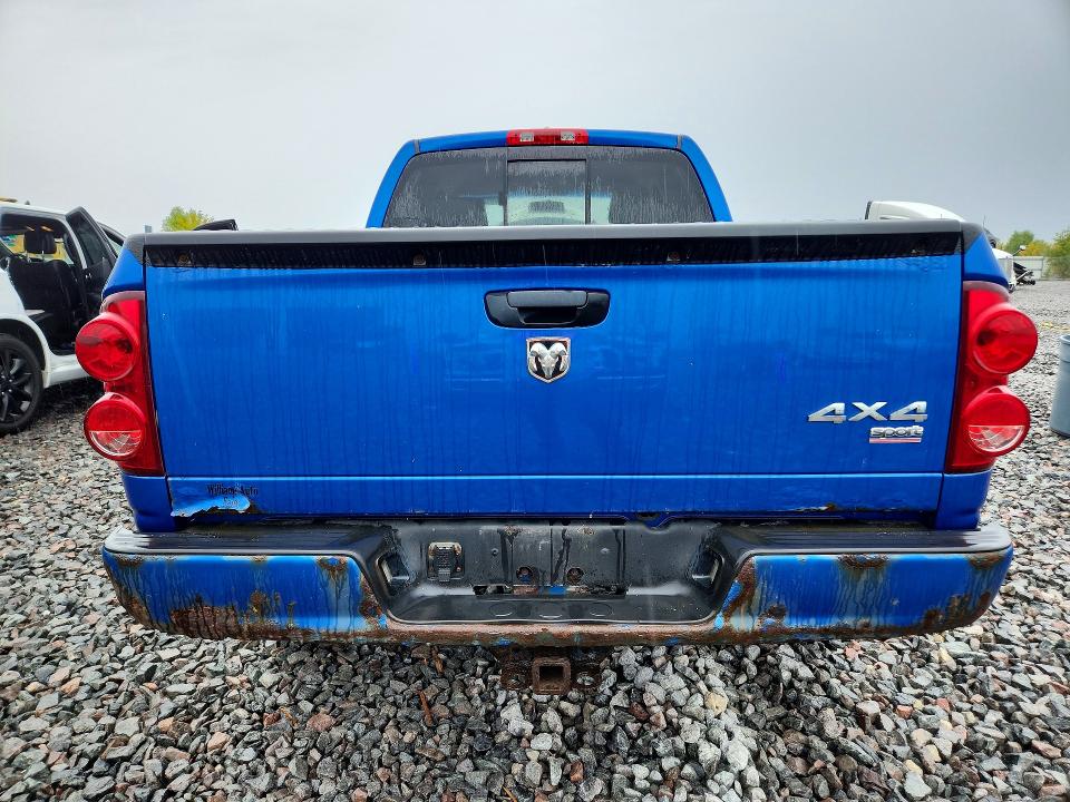 70912226 :رقم المزاد ، 1D7HU18258S565983 vin ، 2008 Dodge Ram 1500 مزاد بيع
