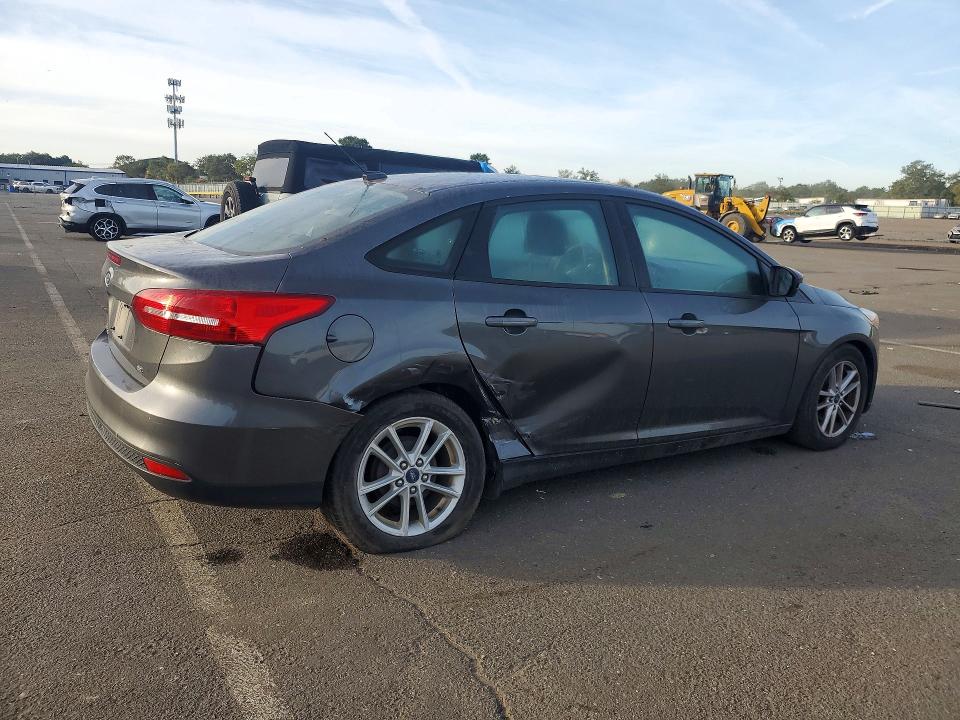 Продаж на аукціоні авто 2017 Ford Focus, vin: 1FADP3F24HL326567, номер лоту: 71943776