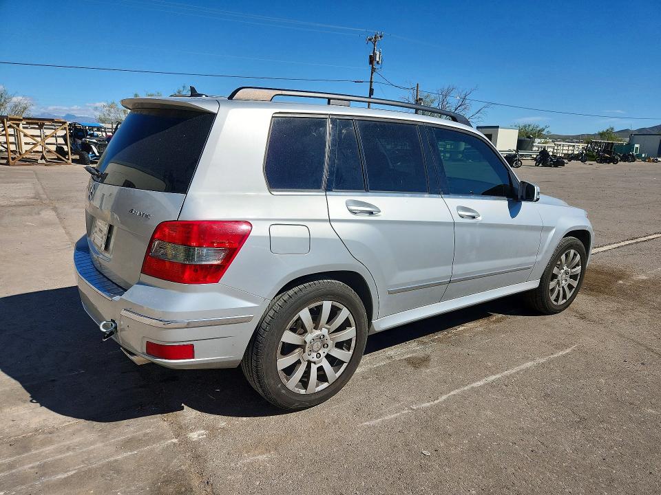72889676 :رقم المزاد ، WDCGG8HB5BF606158 vin ، 2011 Mercedes-benz Glk مزاد بيع
