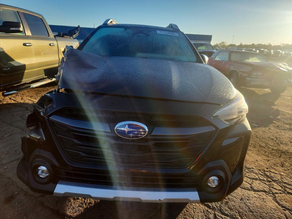 71154466 :رقم المزاد ، 4S4BTGPD8P3150492 vin ، 2023 Subaru Outback مزاد بيع