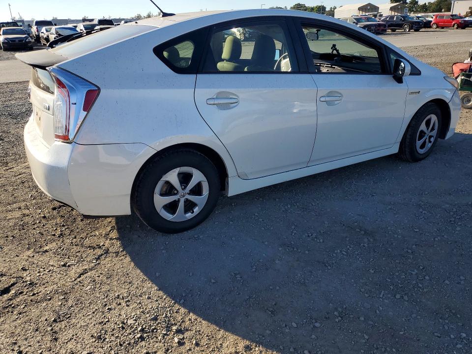 2012 Toyota Prius მანქანა იყიდება აუქციონზე, vin: JTDKN3DU7C5511723, აუქციონის ნომერი: 72430666