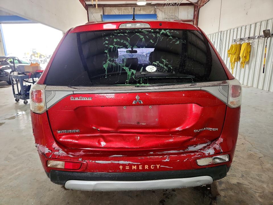 69526076 :رقم المزاد ، JA4AD3A34FZ001282 vin ، 2015 Mitsubishi Outlander مزاد بيع