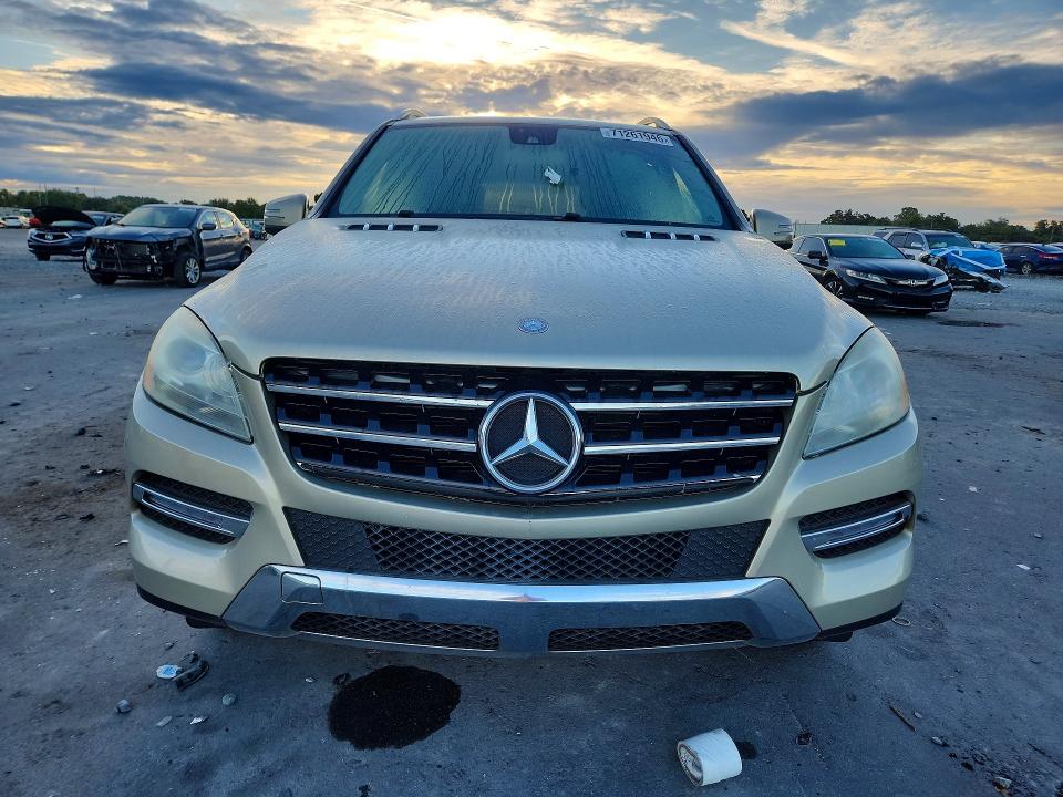 2013 Mercedes-benz Ml მანქანა იყიდება აუქციონზე, vin: 4JGDA5JB4DA246735, აუქციონის ნომერი: 71261946
