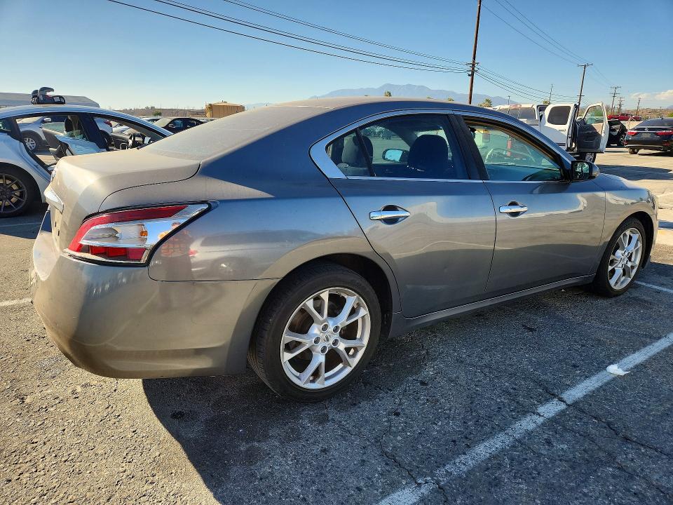 72162586 :رقم المزاد ، 1N4AA5AP9EC484627 vin ، 2014 Nissan Maxima مزاد بيع