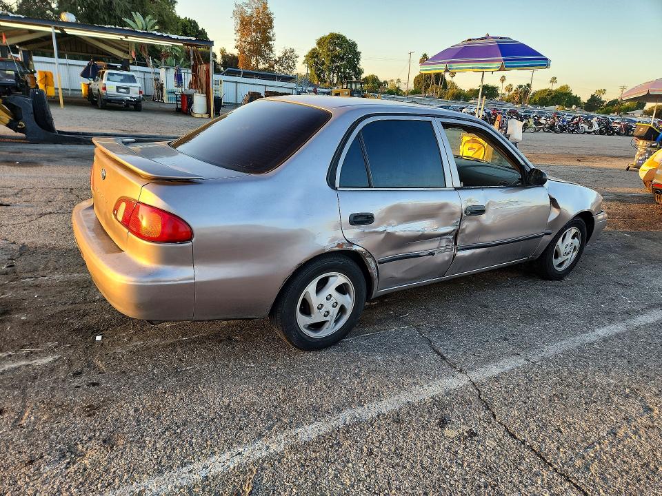 73276106 :رقم المزاد ، 1NXBR12E0YZ408804 vin ، 2000 Toyota Corolla مزاد بيع