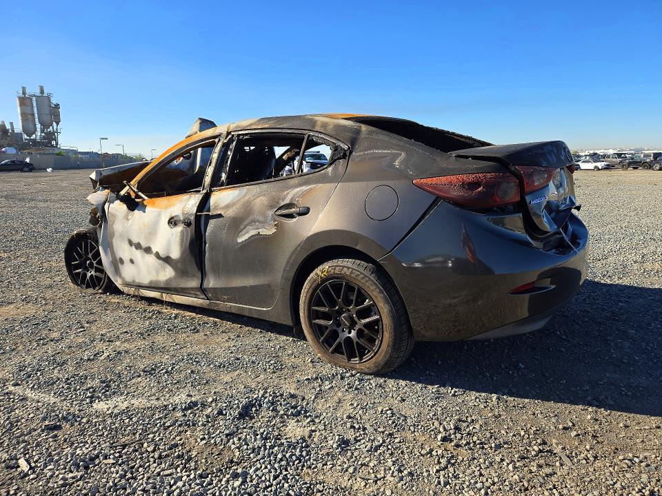 72621756 :رقم المزاد ، JM1BM1U79F1269403 vin ، 2015 Mazda 3 مزاد بيع
