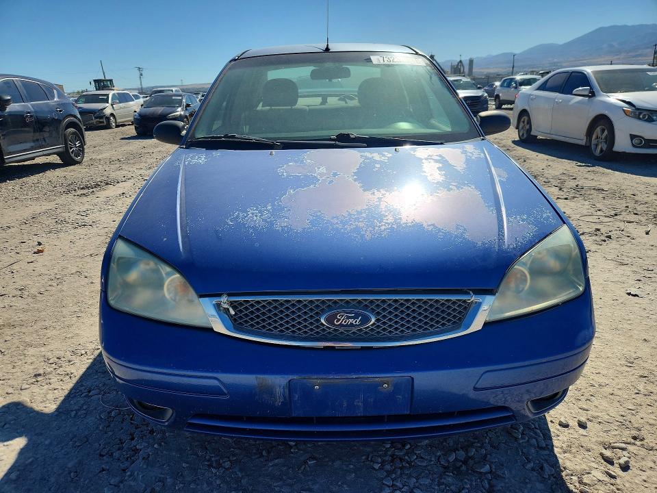73230116 :رقم المزاد ، 1FAHP34N75W282802 vin ، 2005 Ford Focus مزاد بيع