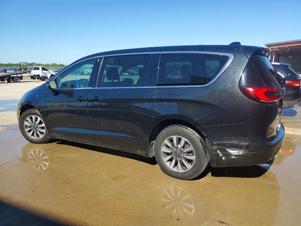 70874566 :رقم المزاد ، 2C4RC1L71PR559053 vin ، 2023 Chrysler Pacifica مزاد بيع