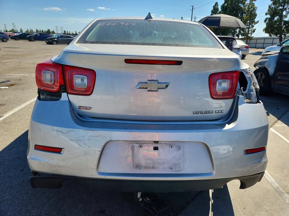 71496986 :رقم المزاد ، 1G11G5SX6FF135702 vin ، 2015 Chevrolet Malibu مزاد بيع