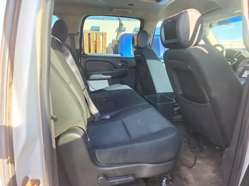 71383166 :رقم المزاد ، 1GNWK5EG0CR246481 vin ، 2012 Chevrolet Suburban مزاد بيع