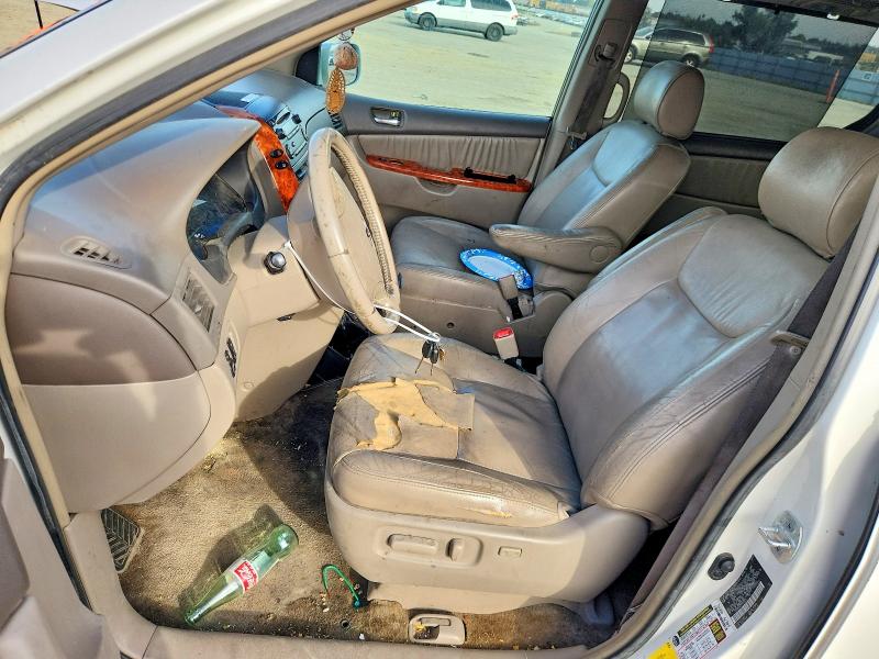 71847436 :رقم المزاد ، 5TDZK22C57S039128 vin ، 2007 Toyota Sienna مزاد بيع