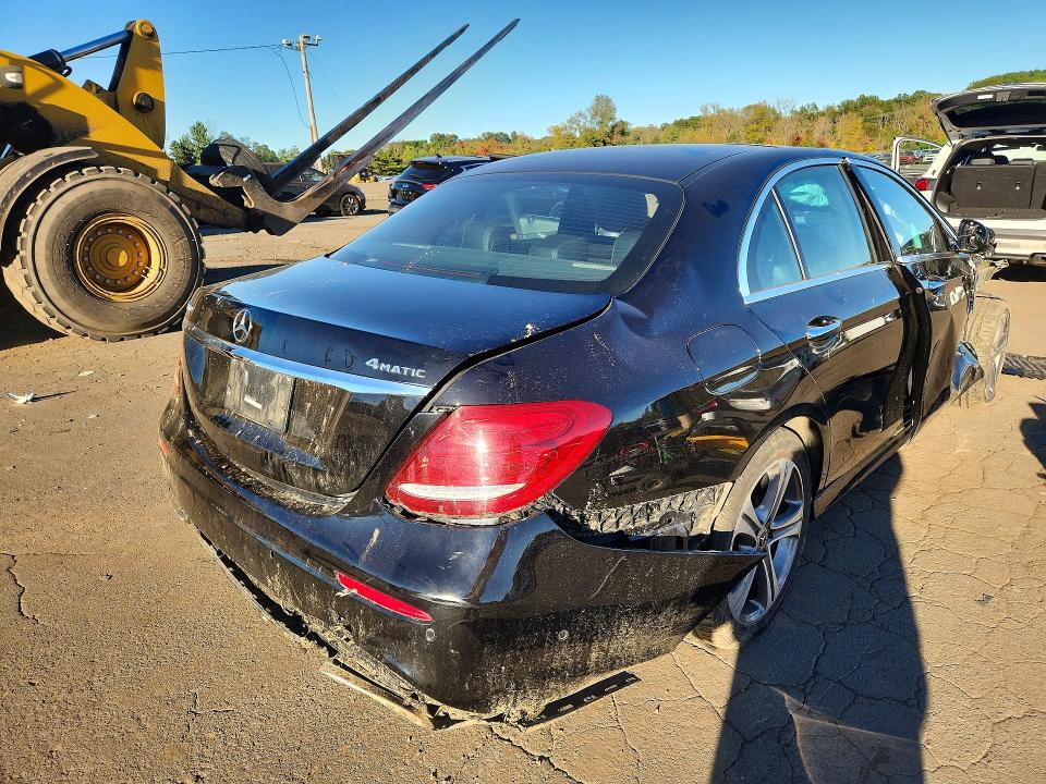 Продажа на аукционе авто 2020 Mercedes-benz E, vin: WDDZF8EB6LA737593, номер лота: 70376336