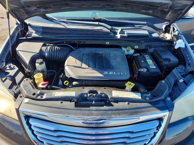 2012 Chrysler Town & Country მანქანა იყიდება აუქციონზე, vin: 2C4RC1CG4CR297619, აუქციონის ნომერი: 71067056