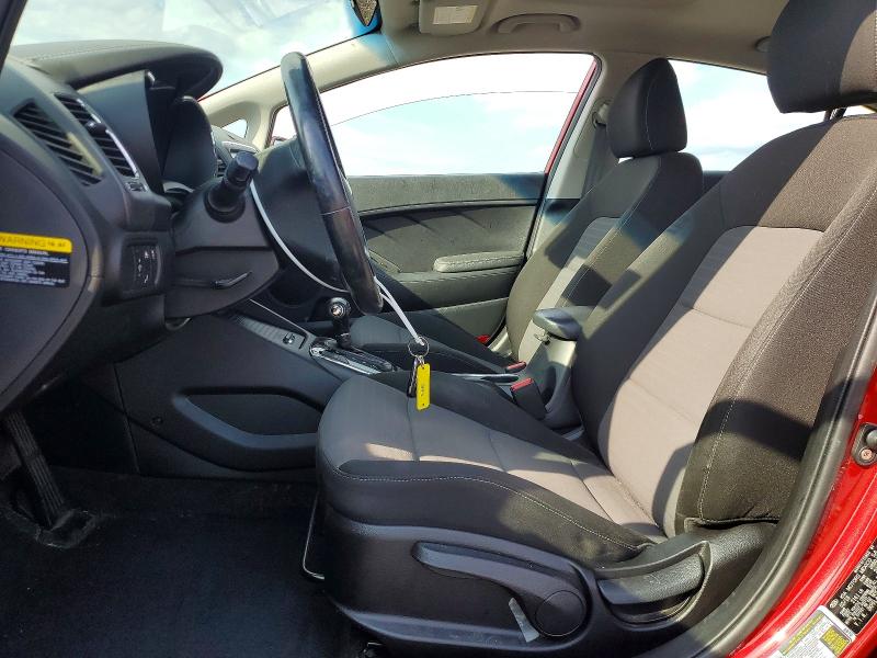 2018 Kia Forte მანქანა იყიდება აუქციონზე, vin: 3KPFL4A79JE243125, აუქციონის ნომერი: 71680866