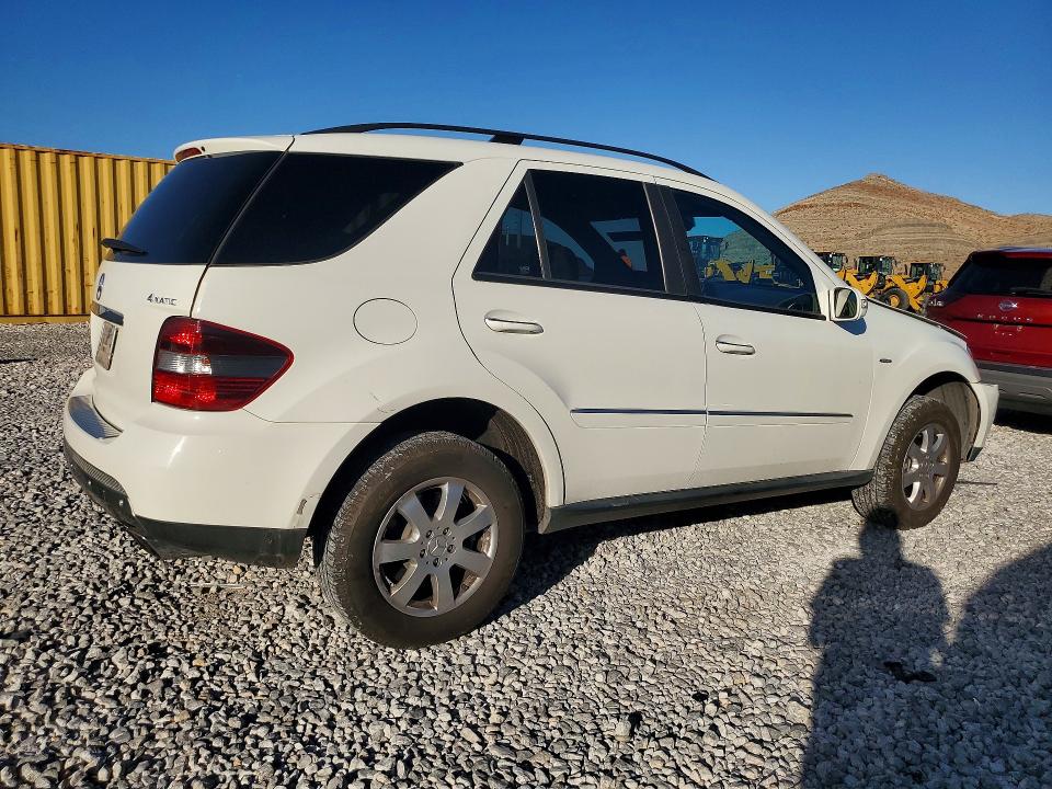 2008 Mercedes-benz Ml მანქანა იყიდება აუქციონზე, vin: 4JGBB86E48A364928, აუქციონის ნომერი: 71061596