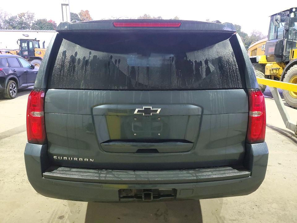 72422826 :رقم المزاد ، 1GNSKGKC6LR129399 vin ، 2020 Chevrolet Suburban مزاد بيع