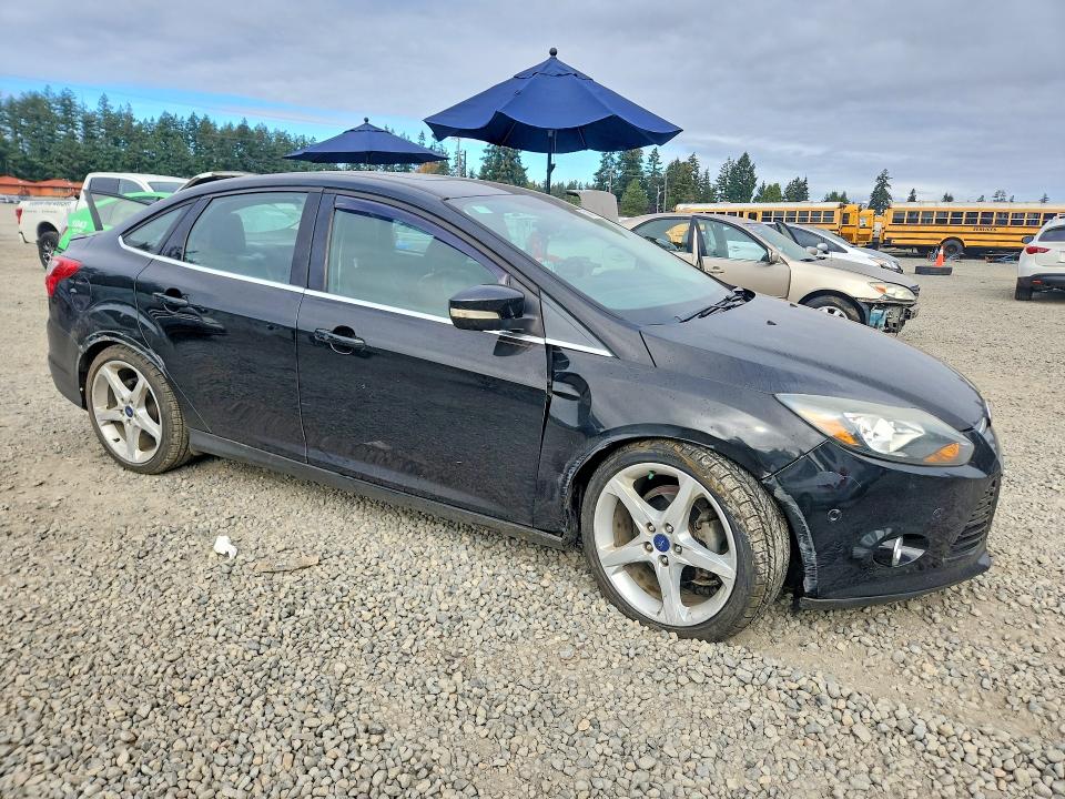 2013 Ford Focus მანქანა იყიდება აუქციონზე, vin: 1FADP3J23DL249675, აუქციონის ნომერი: 71461246