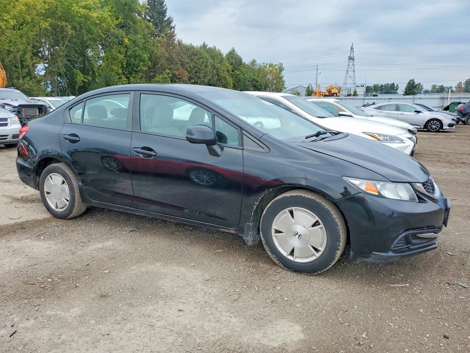 Продажа на аукционе авто 2013 Honda Civic, vin: 2HGFB2F45DH104609, номер лота: 70646586