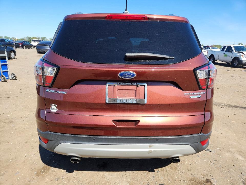 70801166 :رقم المزاد ، 1FMCU9J90JUB03217 vin ، 2018 Ford Escape مزاد بيع