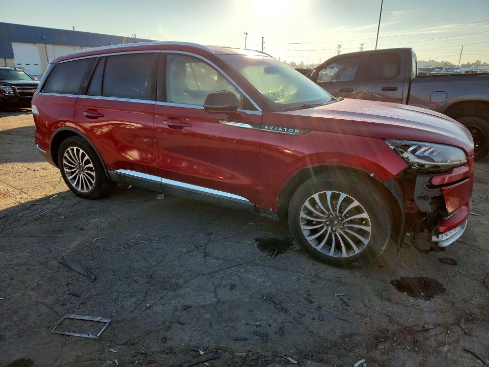 Продажа на аукционе авто 2020 Lincoln Aviator, vin: 5LM5J7XC8LGL06864, номер лота: 72760016