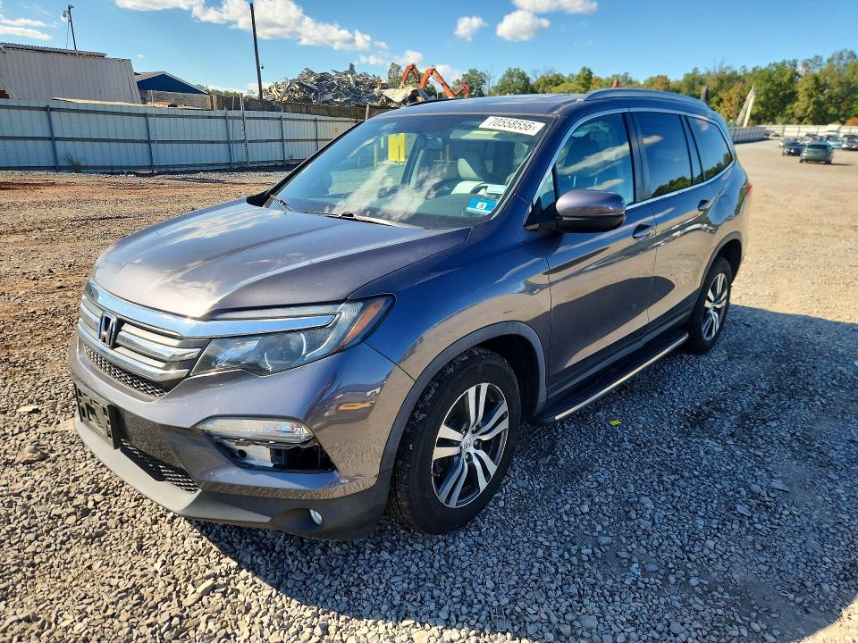 70558556 :رقم المزاد ، 5FNYF6H74JB070786 vin ، 2018 Honda Pilot مزاد بيع
