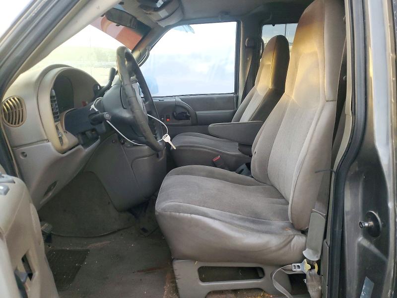 65404896 :رقم المزاد ، 1GKDM19W1YB517640 vin ، 2000 Gmc Safari مزاد بيع