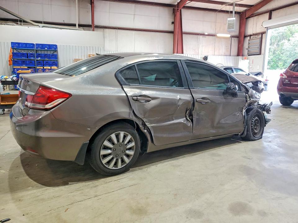 2013 Honda Civic მანქანა იყიდება აუქციონზე, vin: 2HGFB2F50DH571865, აუქციონის ნომერი: 71562746