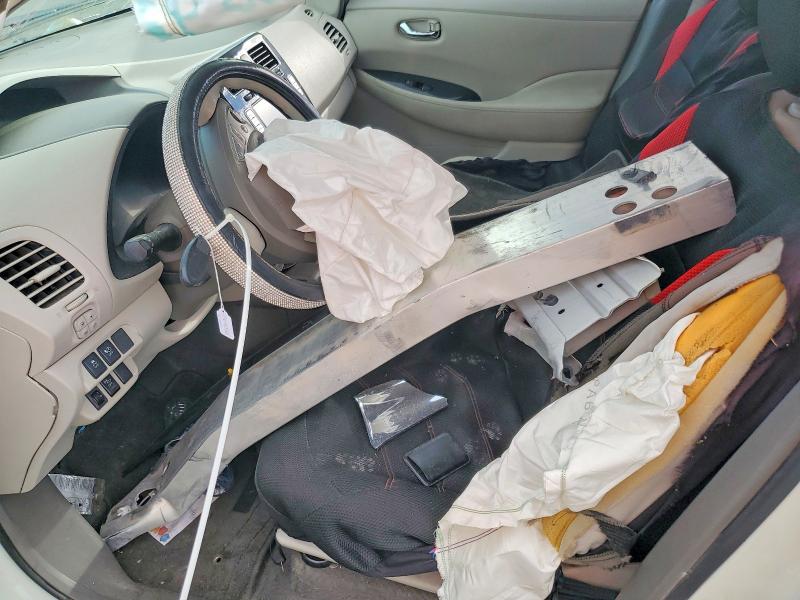 Продаж на аукціоні авто 2011 Nissan Leaf, vin: JN1AZ0CP8BT002568, номер лоту: 71641346