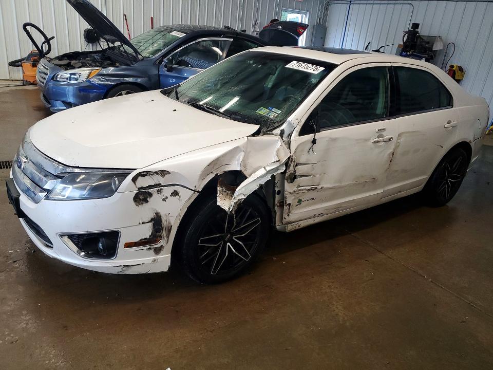 2011 Ford Fusion მანქანა იყიდება აუქციონზე, vin: 3FADP0L33BR307884, აუქციონის ნომერი: 71615276