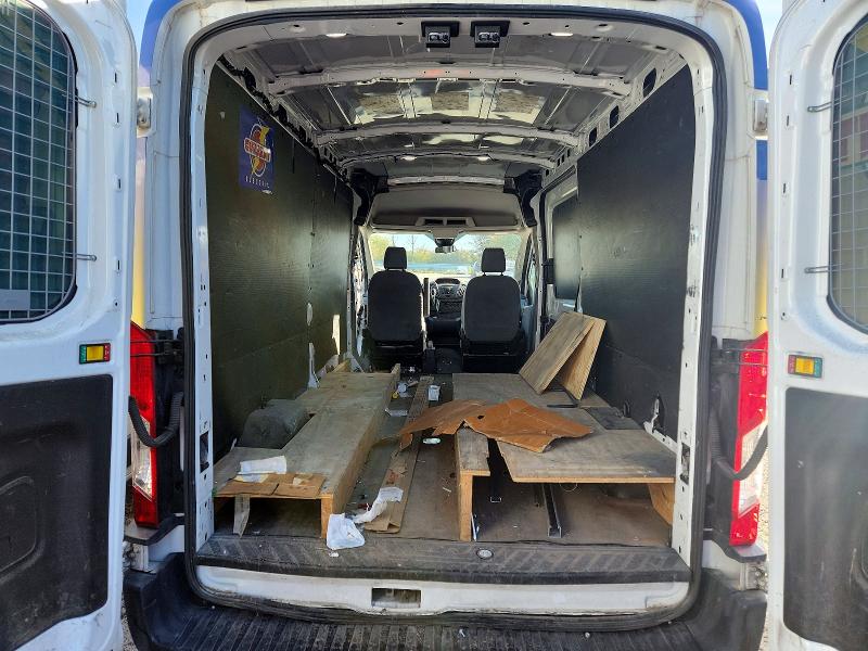 72122076 :رقم المزاد ، 1FTYR2CM4KKB65379 vin ، 2019 Ford Transit مزاد بيع