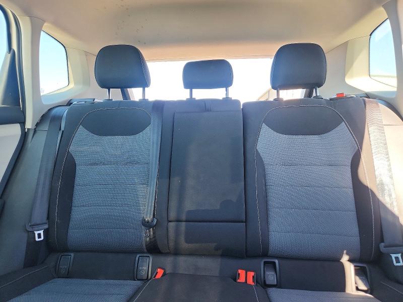 Продажа на аукционе авто 2026 Volkswagen Taos, vin: 3VV5C7B23TM015275, номер лота: 71295556