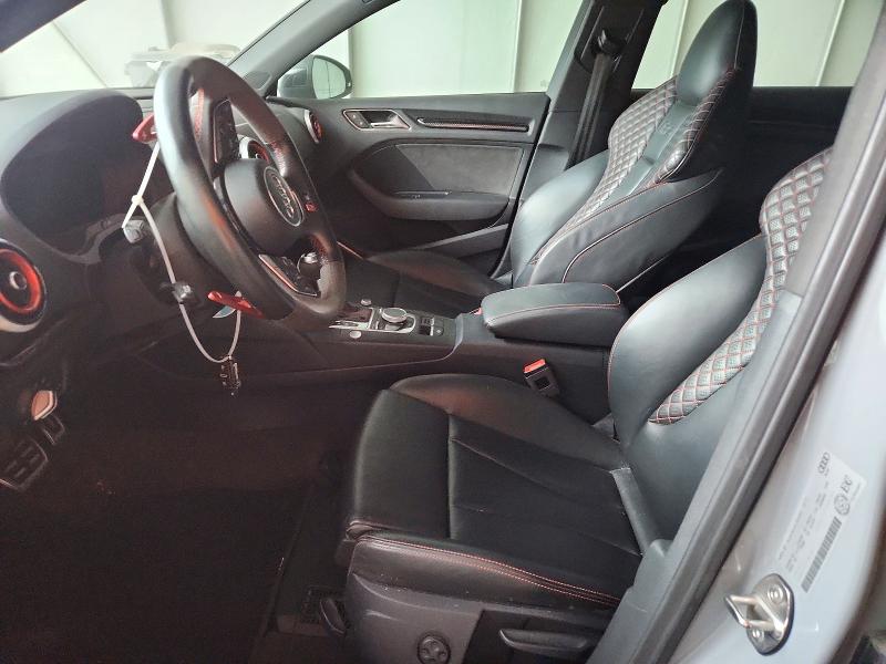 72392086 :رقم المزاد ، WUABWGFFXJ1901094 vin ، 2018 Audi Rs3 مزاد بيع