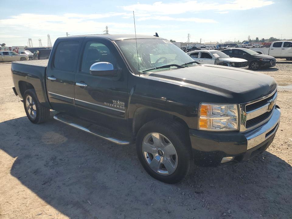 Продаж на аукціоні авто 2011 Chevrolet Silverado, vin: 3GCPCSE04BG389315, номер лоту: 71994146