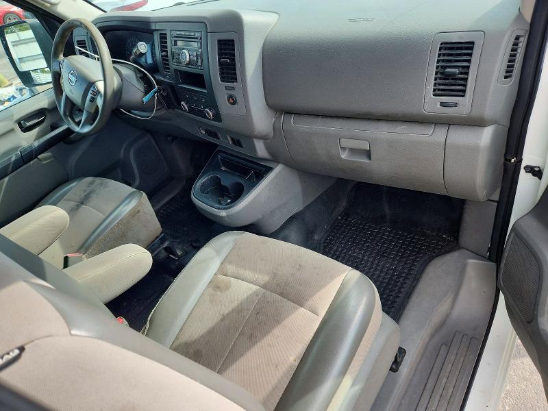 71586936 :رقم المزاد ، 1N6BF0KM0GN803165 vin ، 2016 Nissan Nv مزاد بيع