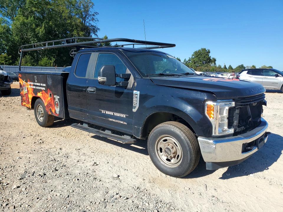 71435826 :رقم المزاد ، 1FD7X2A64KEE68128 vin ، 2019 Ford F250 مزاد بيع